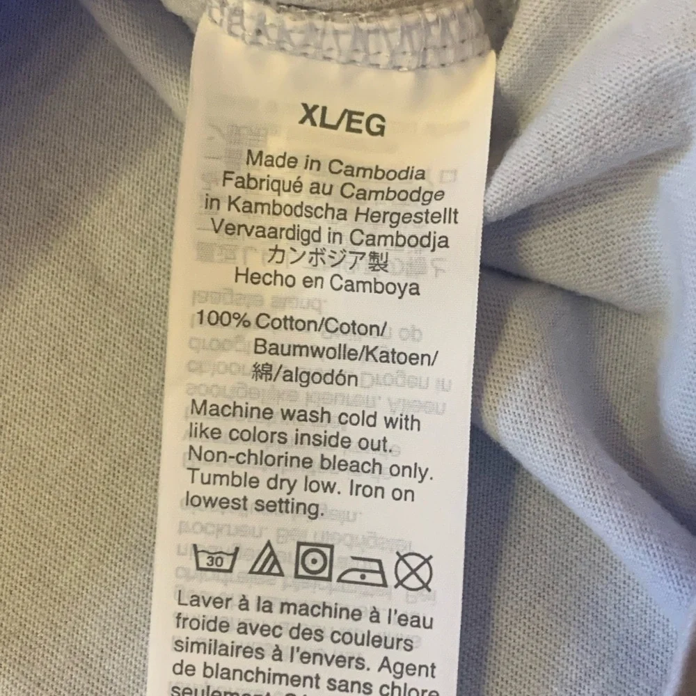 J. Crew T-shirt XL Light Blue Caribbean Destination Collectors Graphic tee